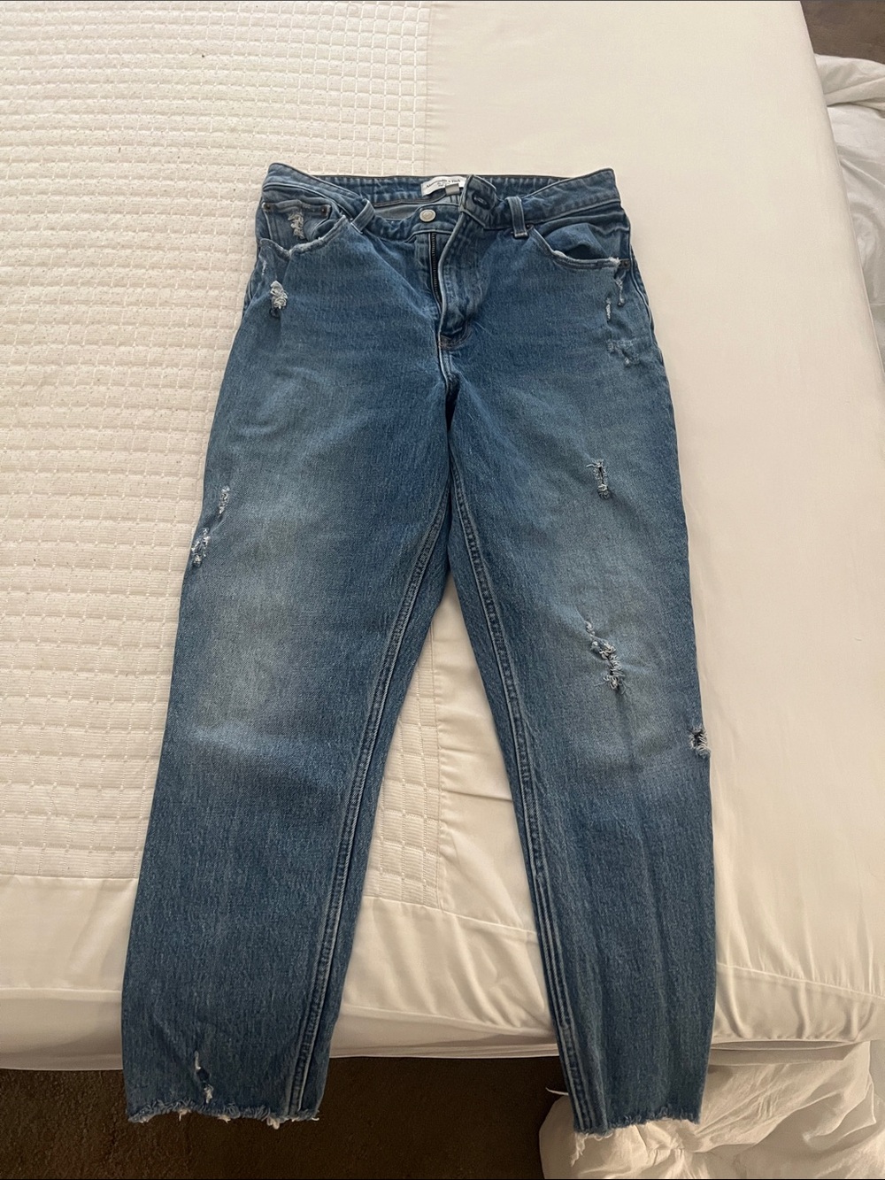 Abercrombie & Fitch Women's Distressed High Rise Jeans